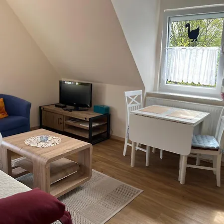 Gemuetliche 2 Mit Balkon- Naehe & Hafen Bensersiel Esens