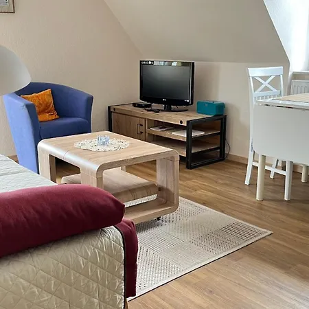 Gemuetliche 2 Mit Balkon- Naehe & Hafen Bensersiel Apartment *