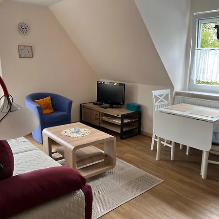 2 Mit Balkon- Haus Annegrete Apartment Esens